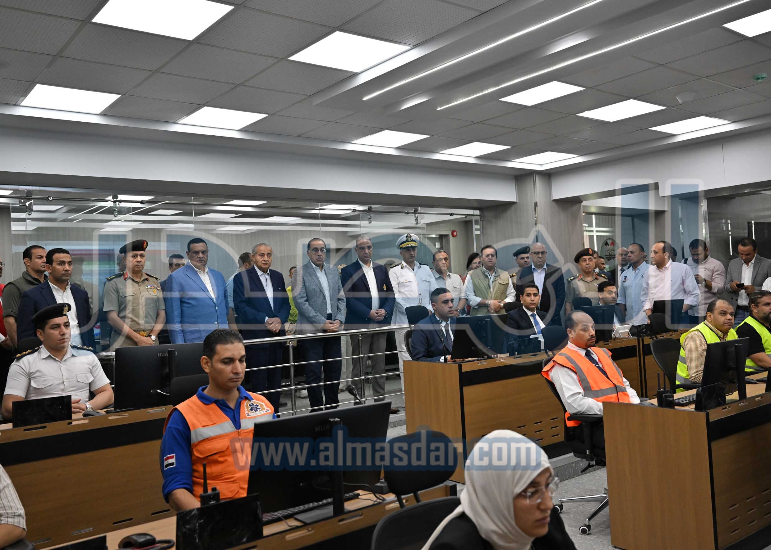 رئيس الوزراء يشهد الافتتاح والتشغيل التجريبي لمركز السيطرة للشبكة الوطنية