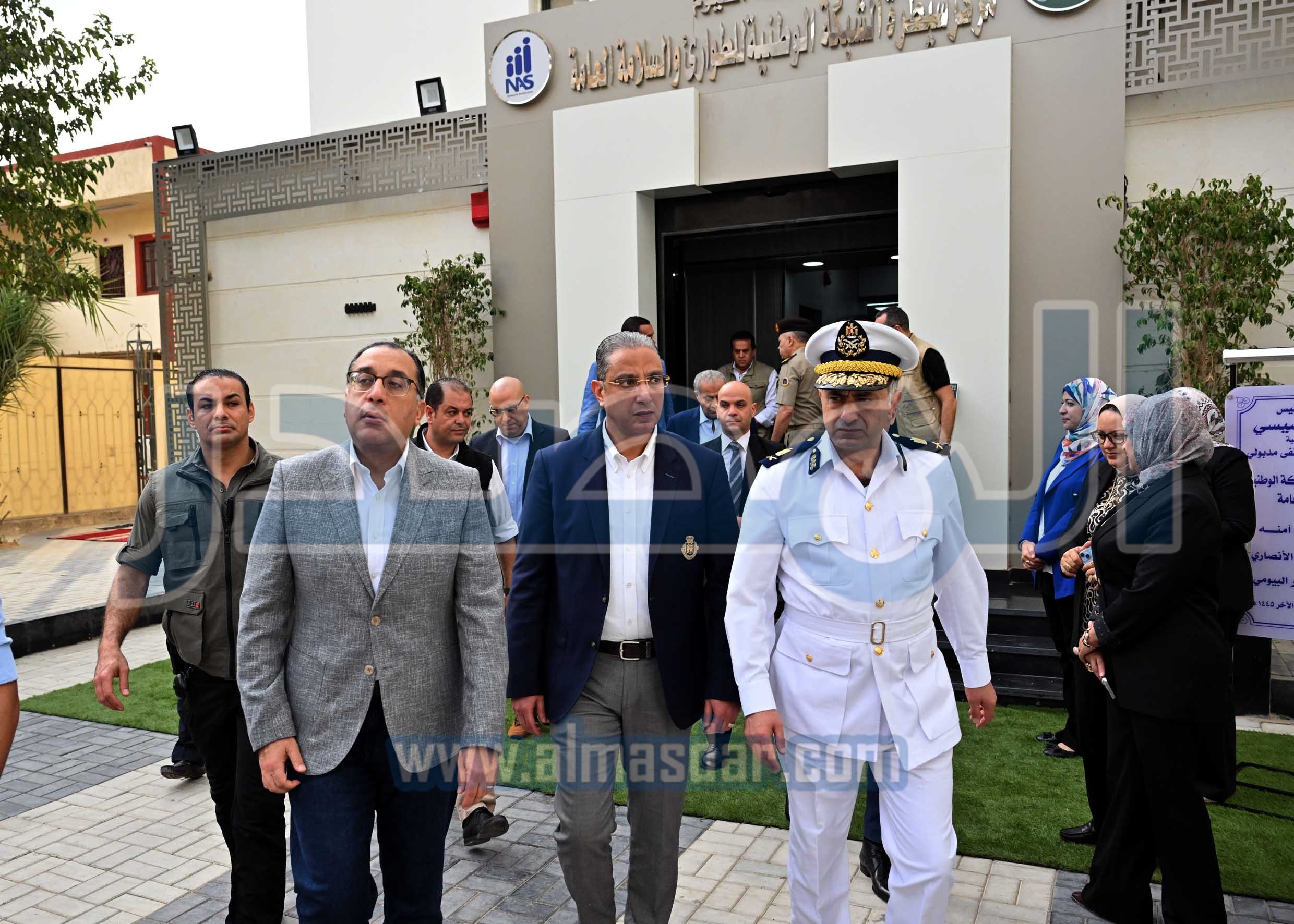 رئيس الوزراء يشهد الافتتاح والتشغيل التجريبي لمركز السيطرة للشبكة الوطنية