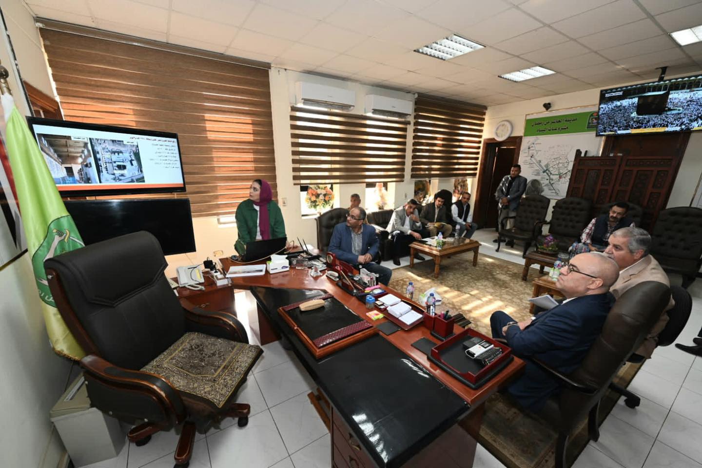 وزير الإسكان يعقد اجتماعا لمتابعة وضع منظومة مياه الشرب بمدينة العاشر من رمضان