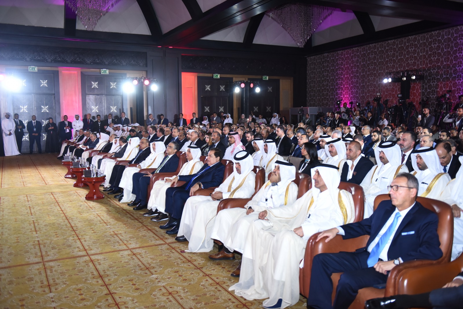 حسام هيبة خلال المنتدى الاستثماري المصري القطري