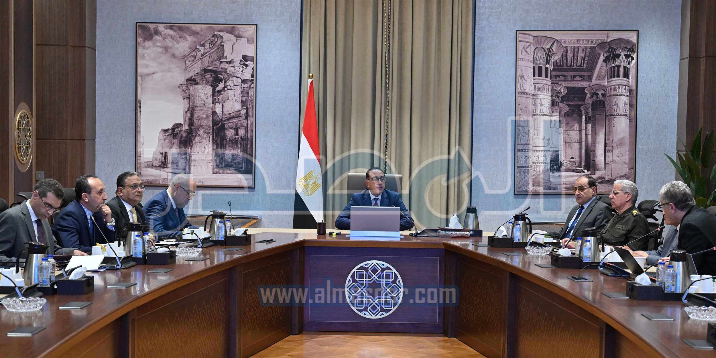 مدبولى يستعرض المُخطط العام لمشروع تطوير الواجهة السياحية