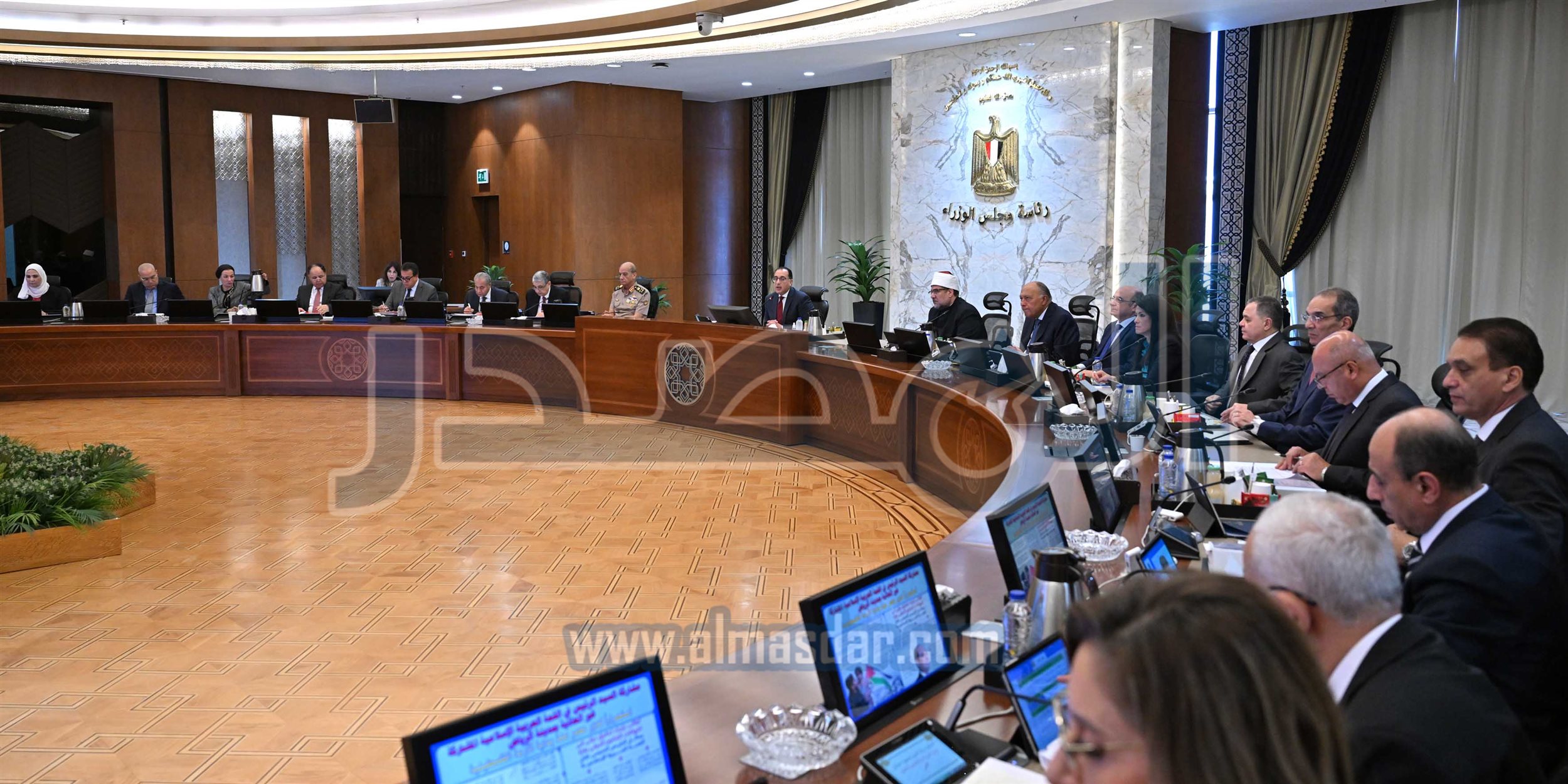 مجلس الوزراء يبدأ اجتماعه الأسبوعي بالعاصمة الإدارية
