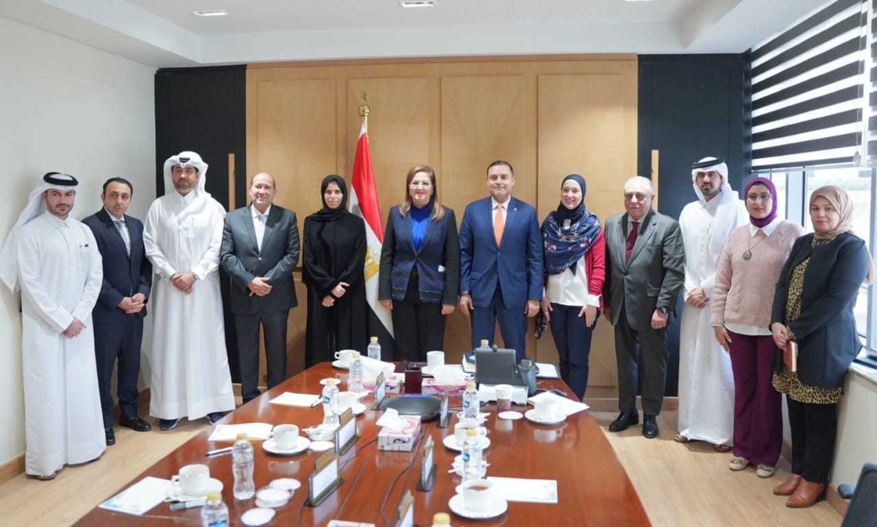 وزيرة التخطيط تبحث مع وزيرة التعاون الدولي القطرية سبل التعاون المشترك