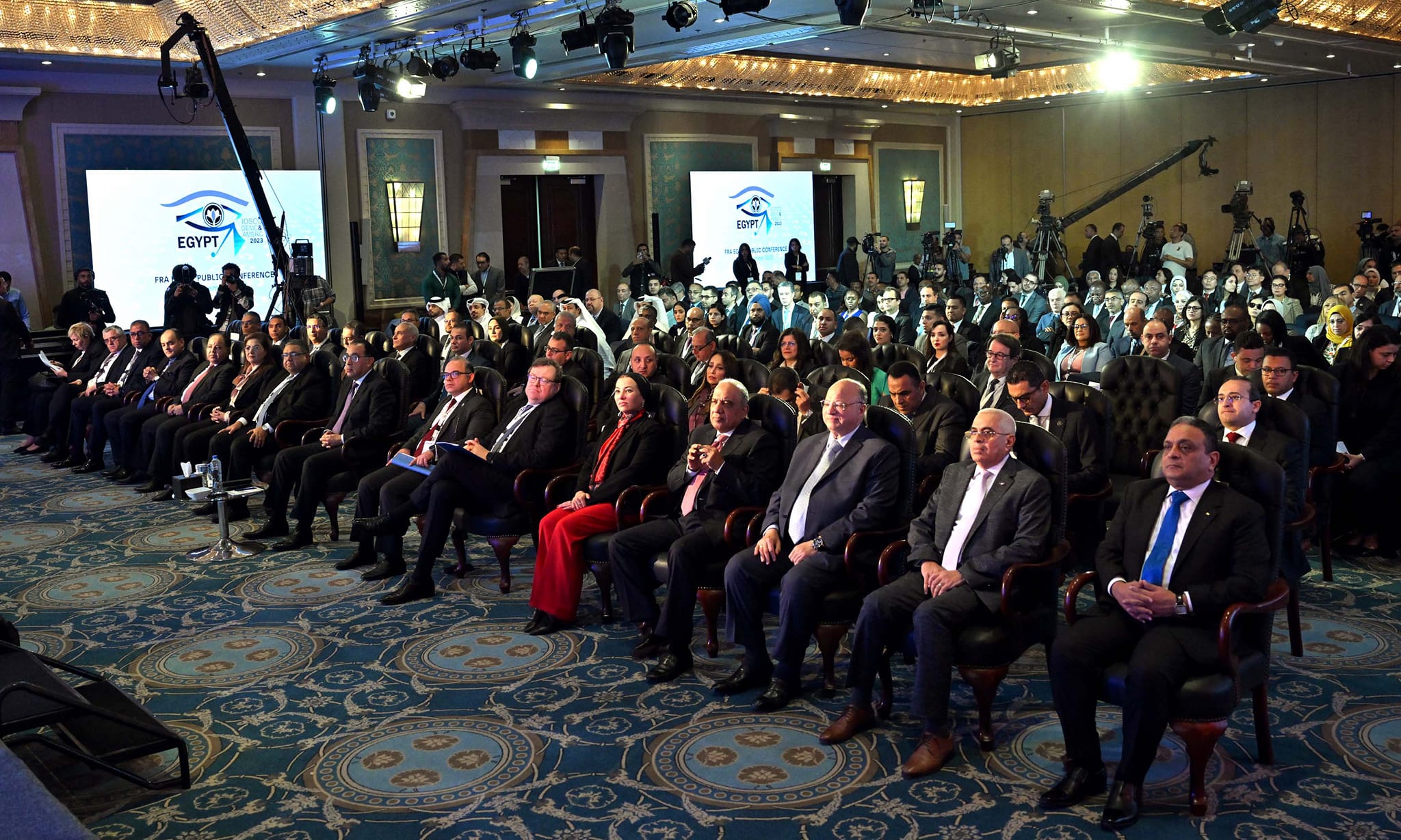 رئيس الوزراء يشارك في الاجتماع والمؤتمر السنوي لـ لجنة الأسواق النامية والناشئة