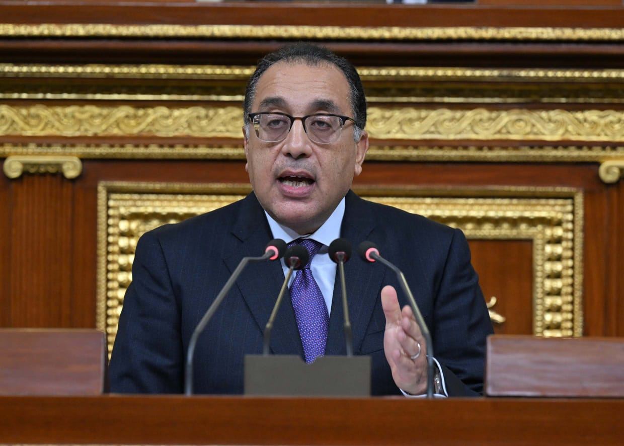 رئيس الوزراء يلقي بياناً أمام مجلس النواب