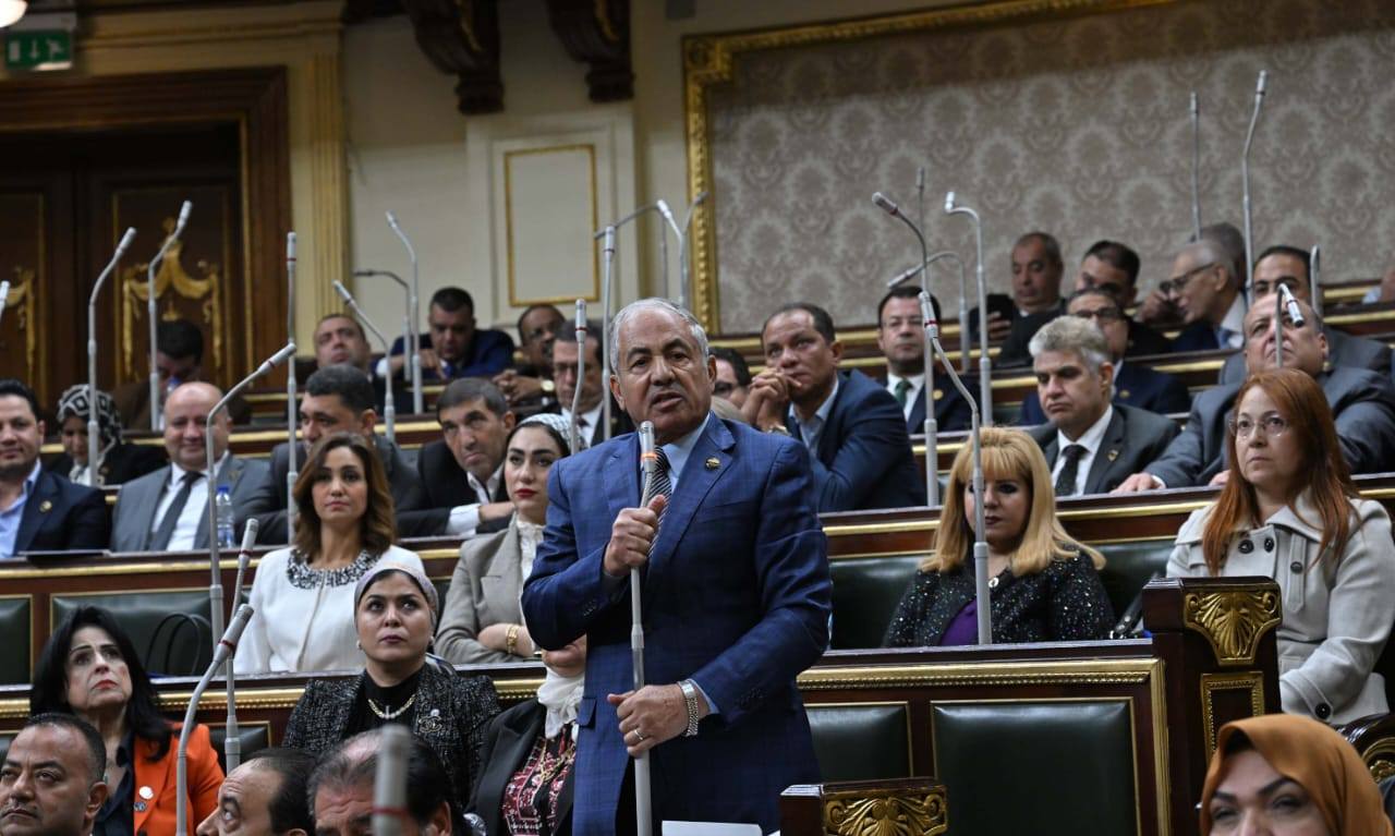 رئيس الوزراء يلقي بياناً أمام مجلس النواب