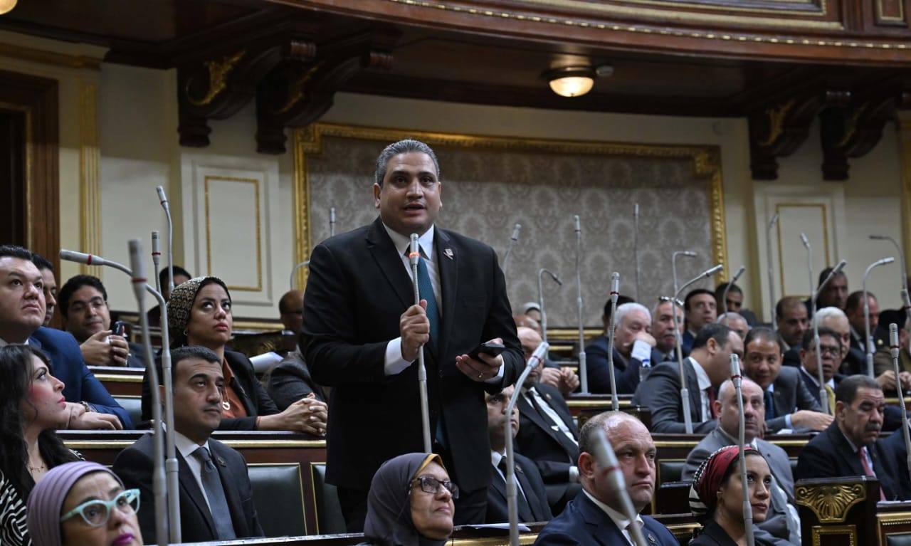 رئيس الوزراء يلقي بياناً أمام مجلس النواب