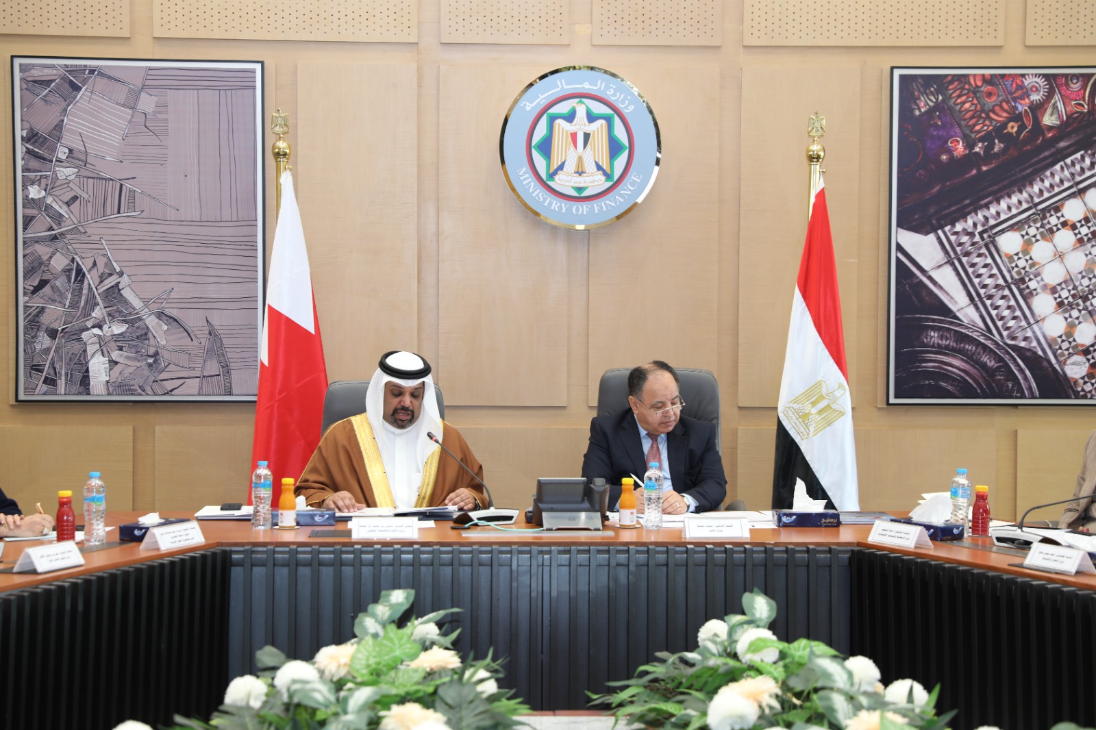 وزيرا المالية المصري ونظيره من مملكة البحرين