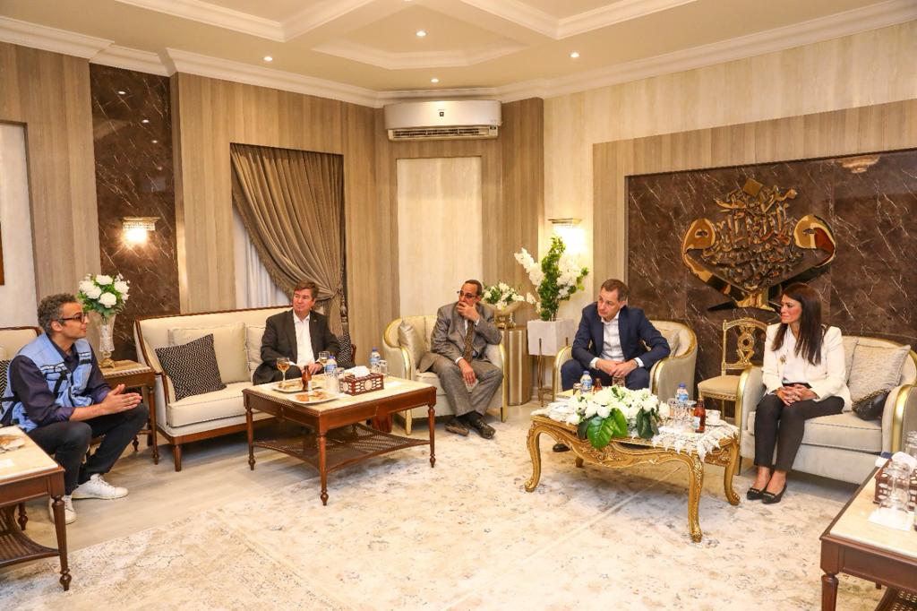 وزيرة التعاون الدولي تلتقى رئيسي وزراء إسبانيا وبلجيكا