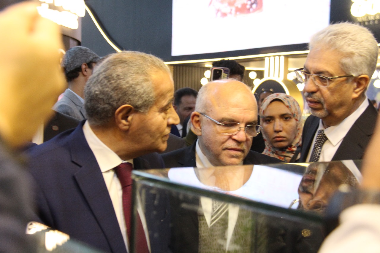 المصيلحي وسمير يفتتحا النسخة الثالثة من المعرض الدولي