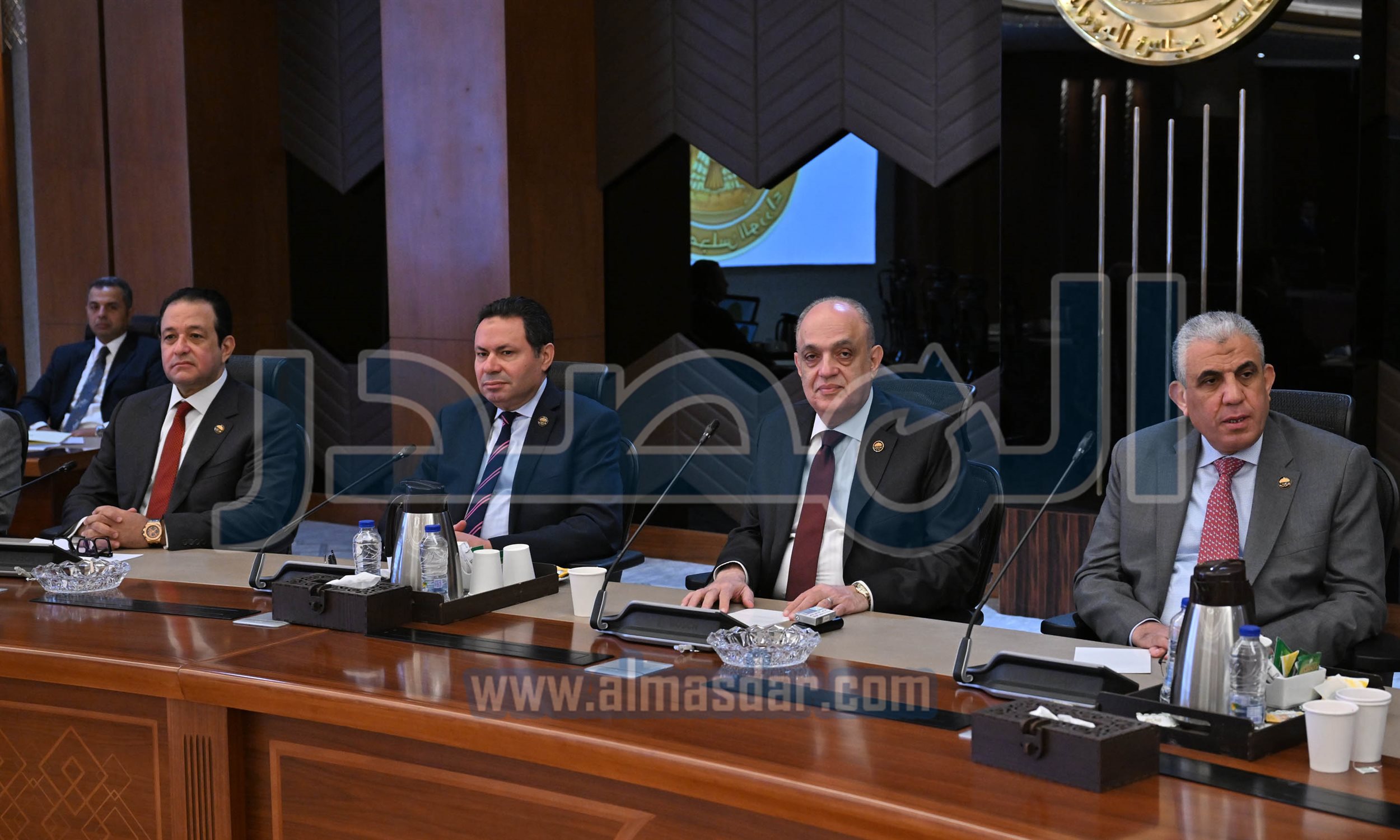 رئيس الوزراء يلتقي رؤساء اللجان النوعية بمجلس النواب