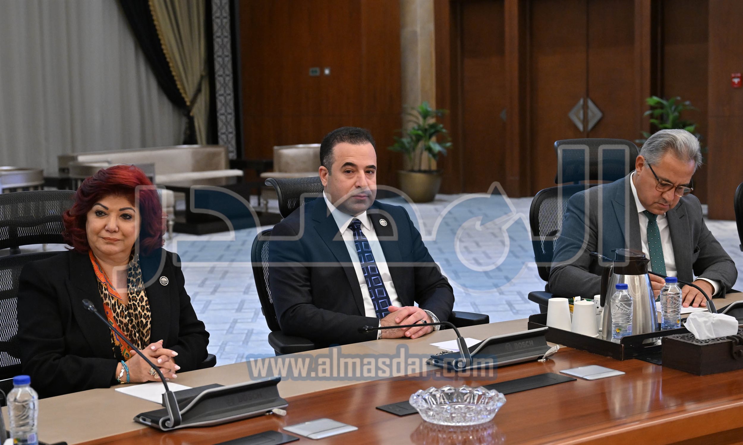 رئيس الوزراء يلتقي رؤساء اللجان النوعية بمجلس النواب