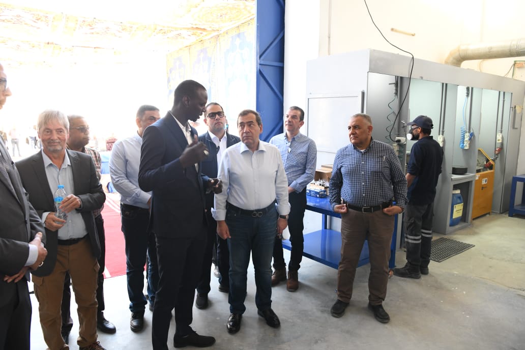 وزير البترول خلال افتتاح معمل MSA LAB