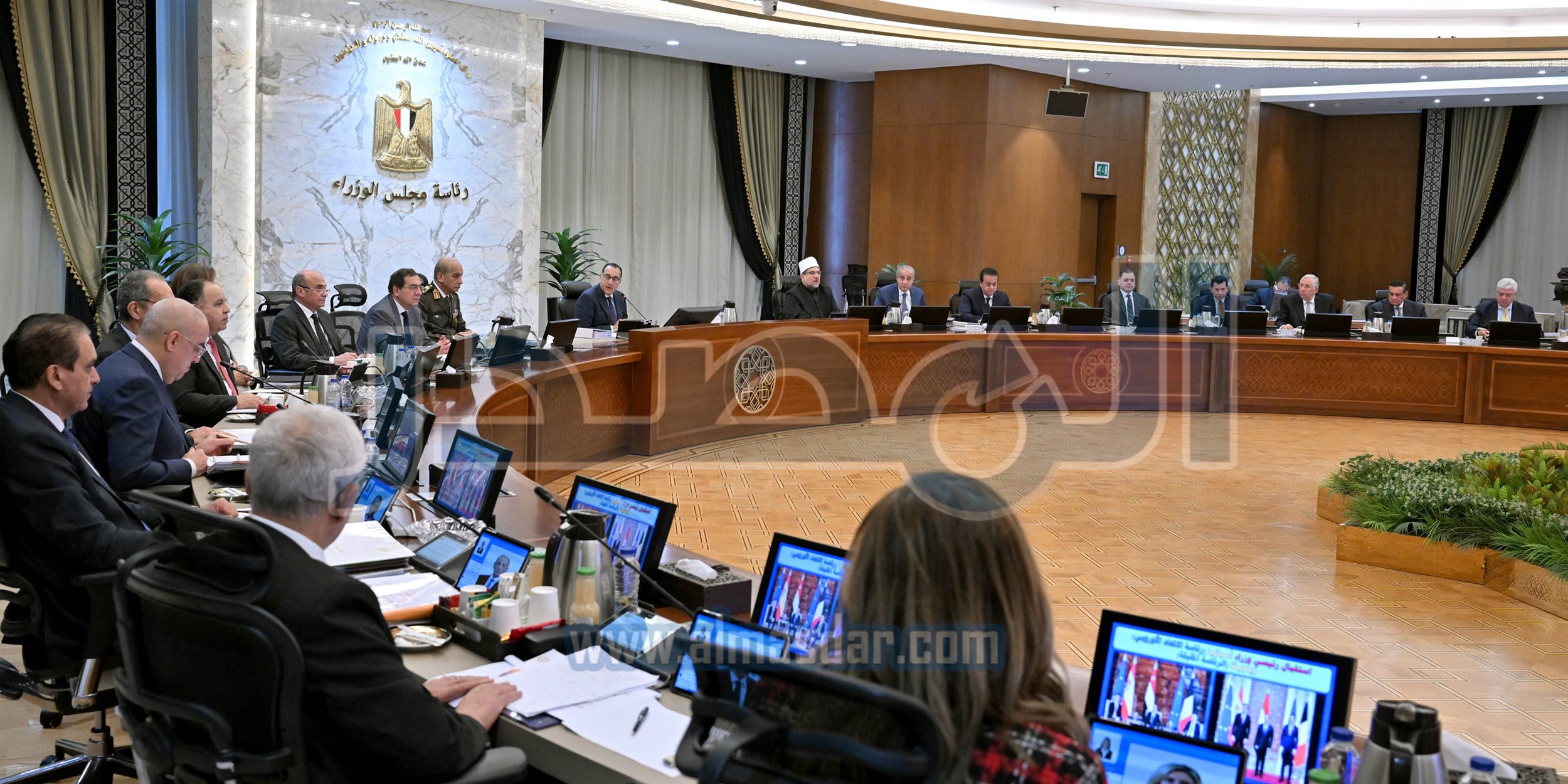مجلس الوزراء يبدأ اجتماعه الأسبوعي بالعاصمة الإدارية