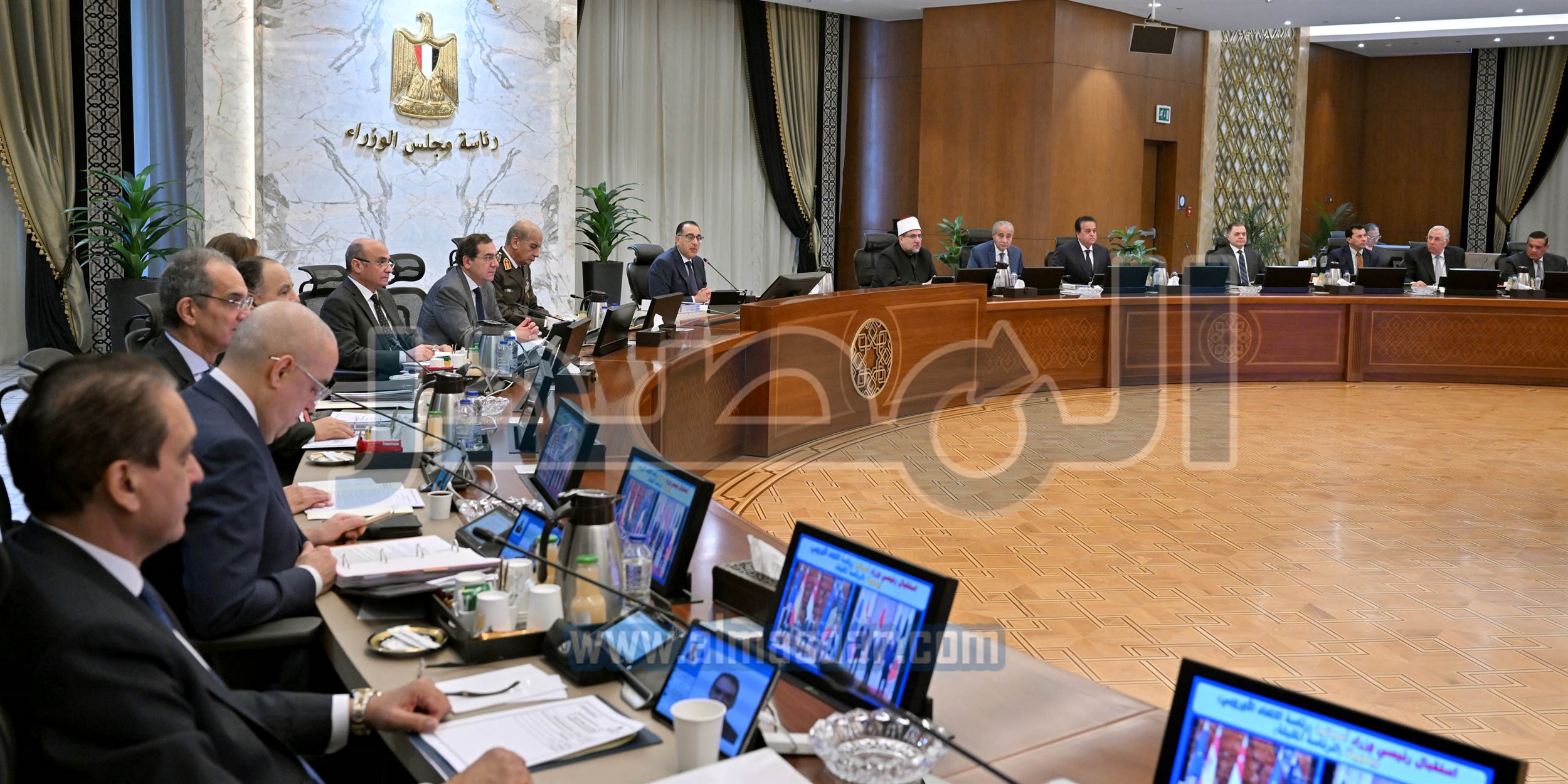 مجلس الوزراء يبدأ اجتماعه الأسبوعي بالعاصمة الإدارية