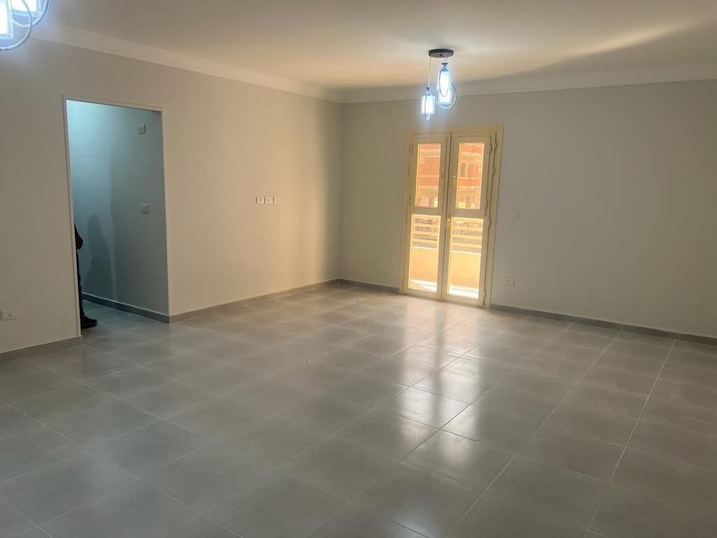 وزير الإسكان يتابع تنفيذ الوحدات السكنية بالمبادرة الرئاسية سكن كل المصريين