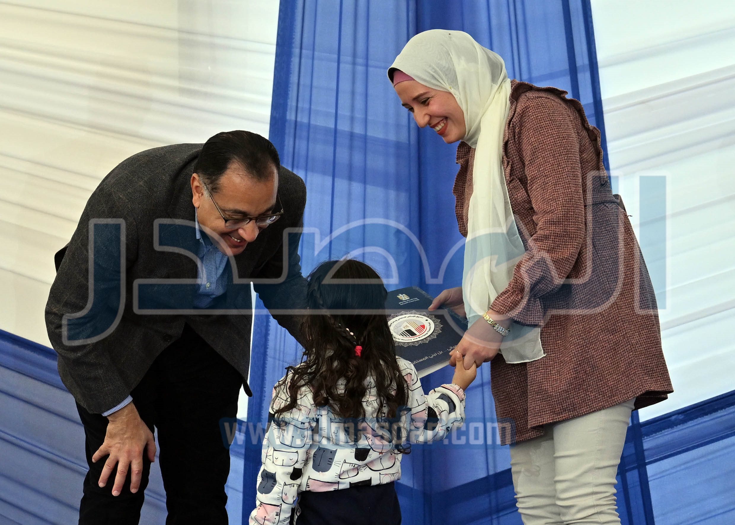 مدبولى يتفقد الوحدات المُنفذة لمبادرة
