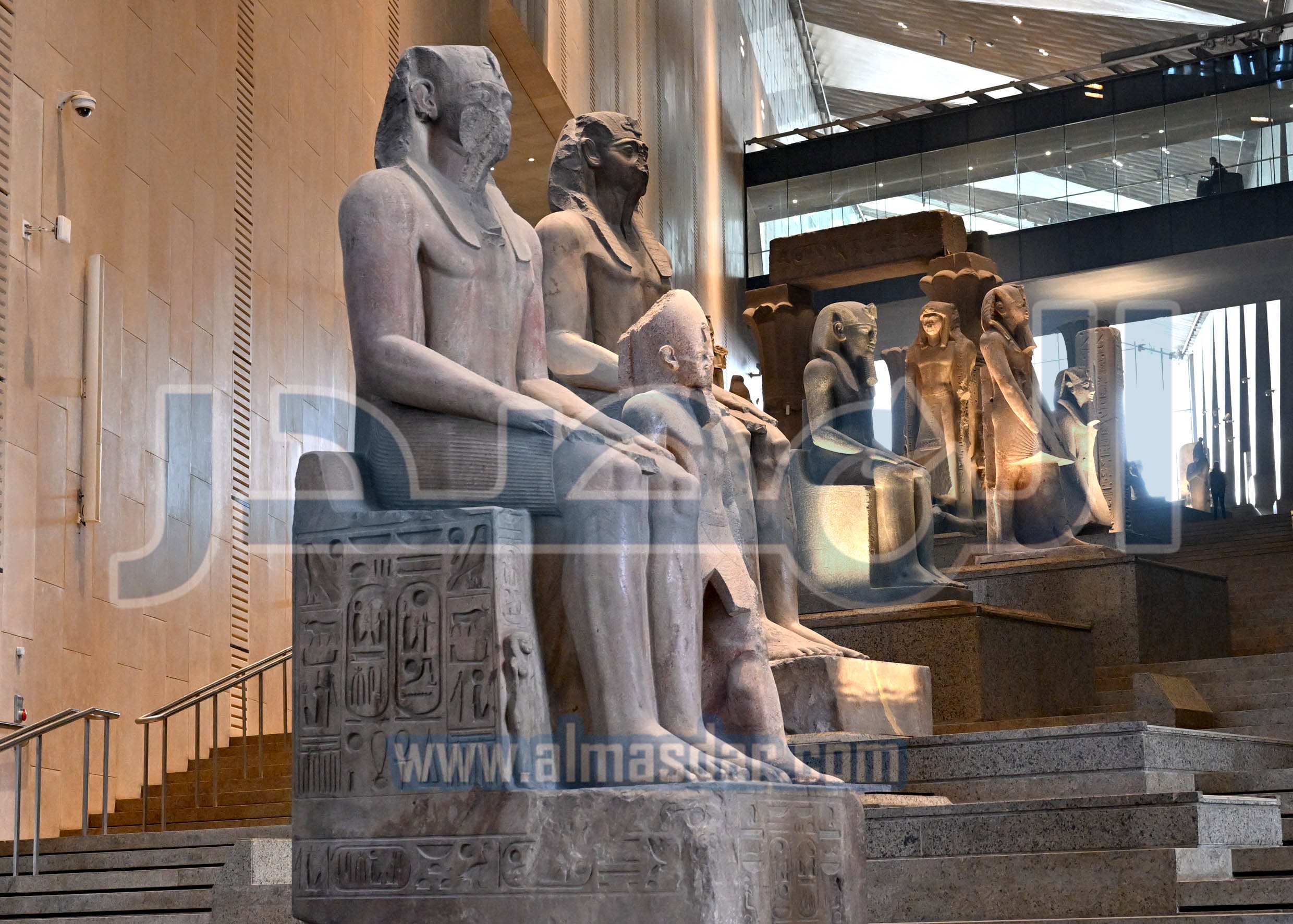 رئيس الوزراء يتفقدُ المتحف المصري الكبير