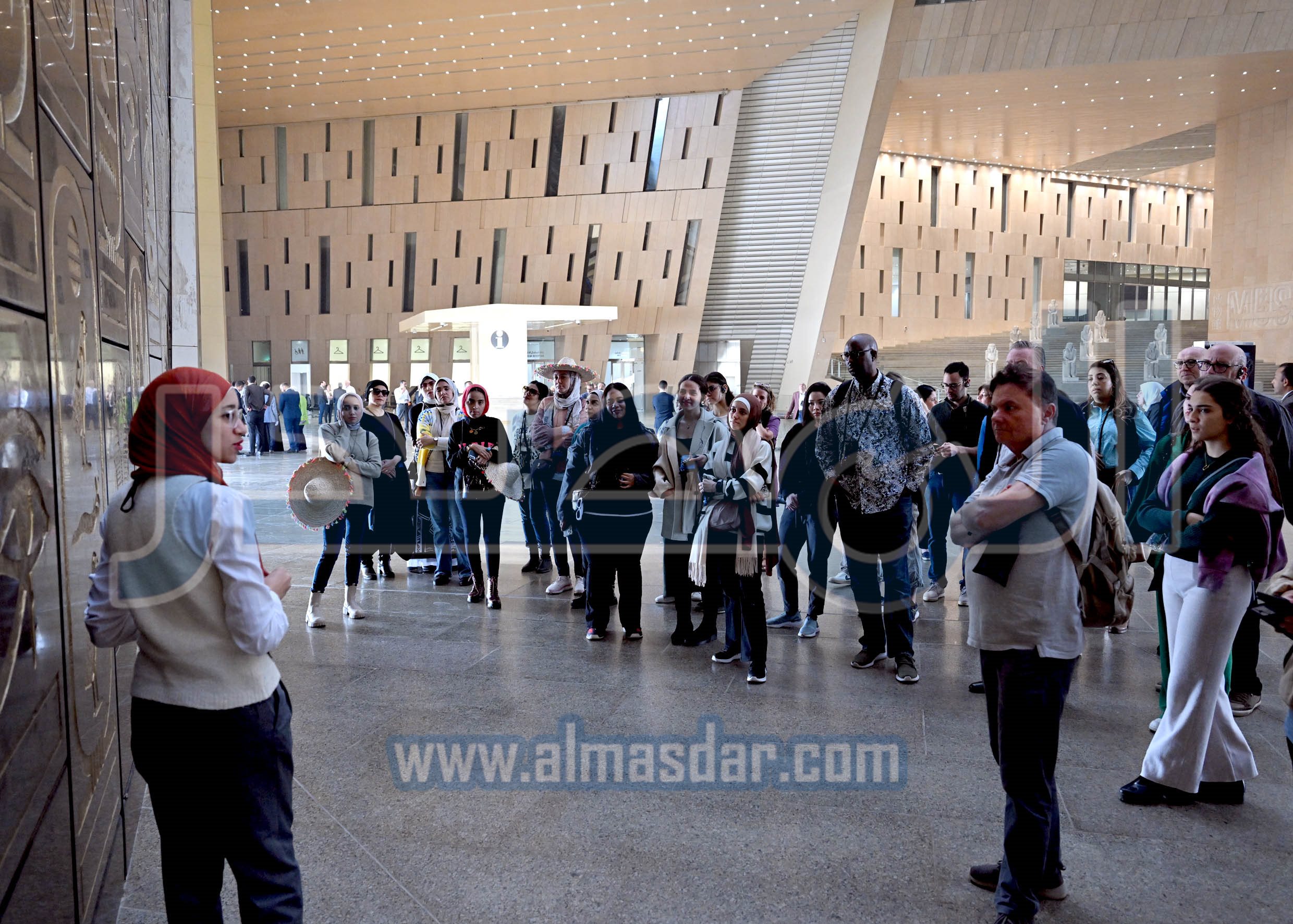 رئيس الوزراء يتفقدُ المتحف المصري الكبير