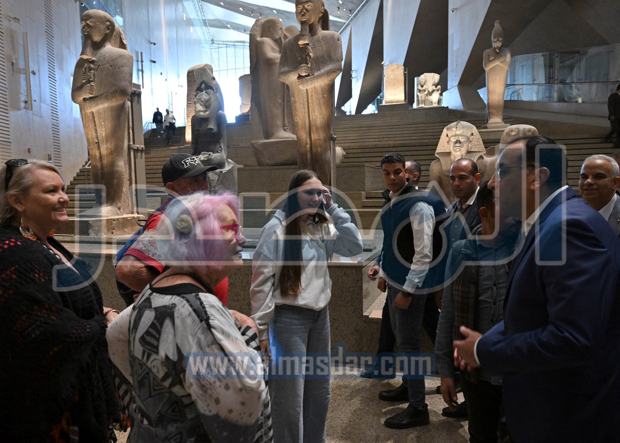 رئيس الوزراء يتفقدُ المتحف المصري الكبير