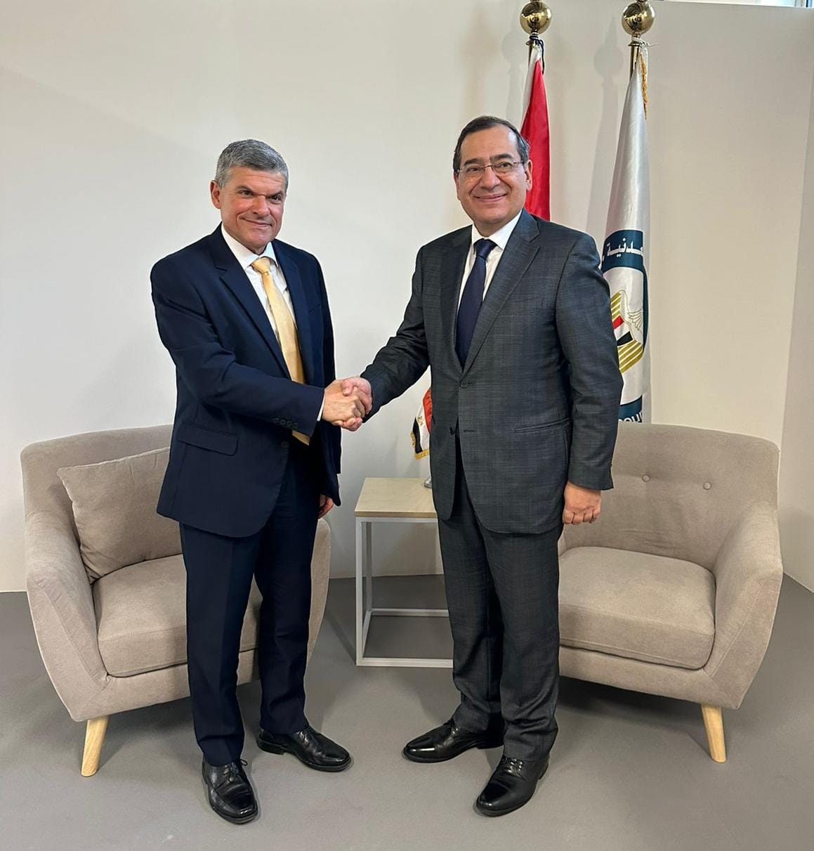 وزير البترول مع مع وزير الطاقة القبرصى