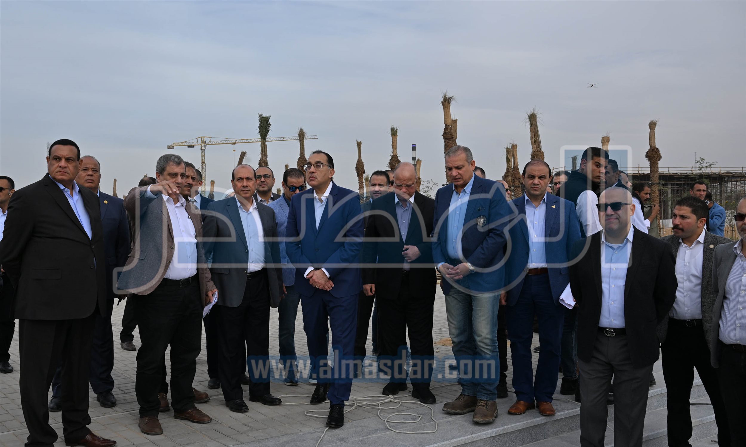 رئيس الوزراء يتابع سير العمل بمشروع حدائق الفسطاط