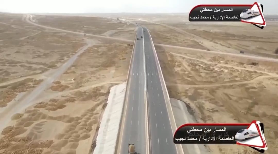 الوزير يتفقد مشروع الخط الاول من شبكة القطار الكهربائي