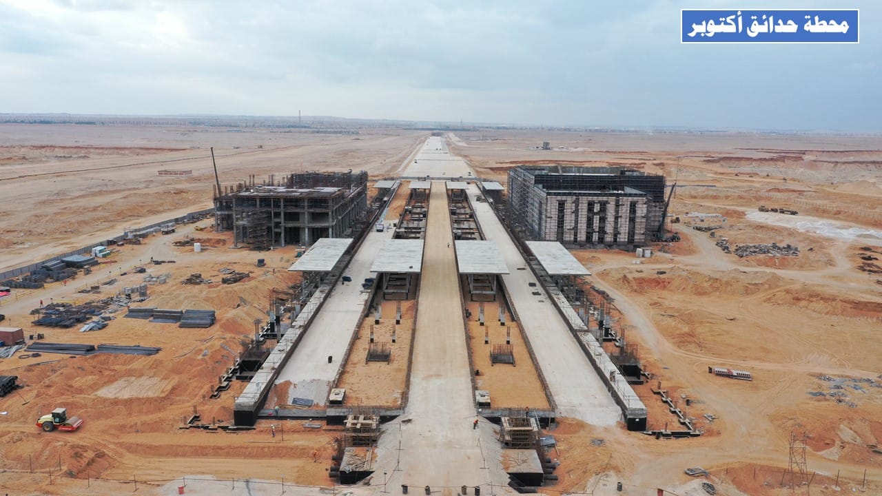 الوزير يتفقد مشروع الخط الاول من شبكة القطار الكهربائي