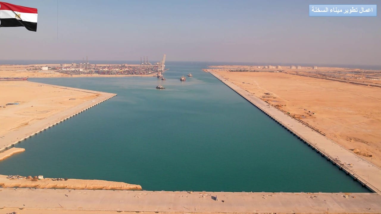 الوزير يتابع تقدم معدلات تنفيذ مشروع تطوير ميناء السخنة