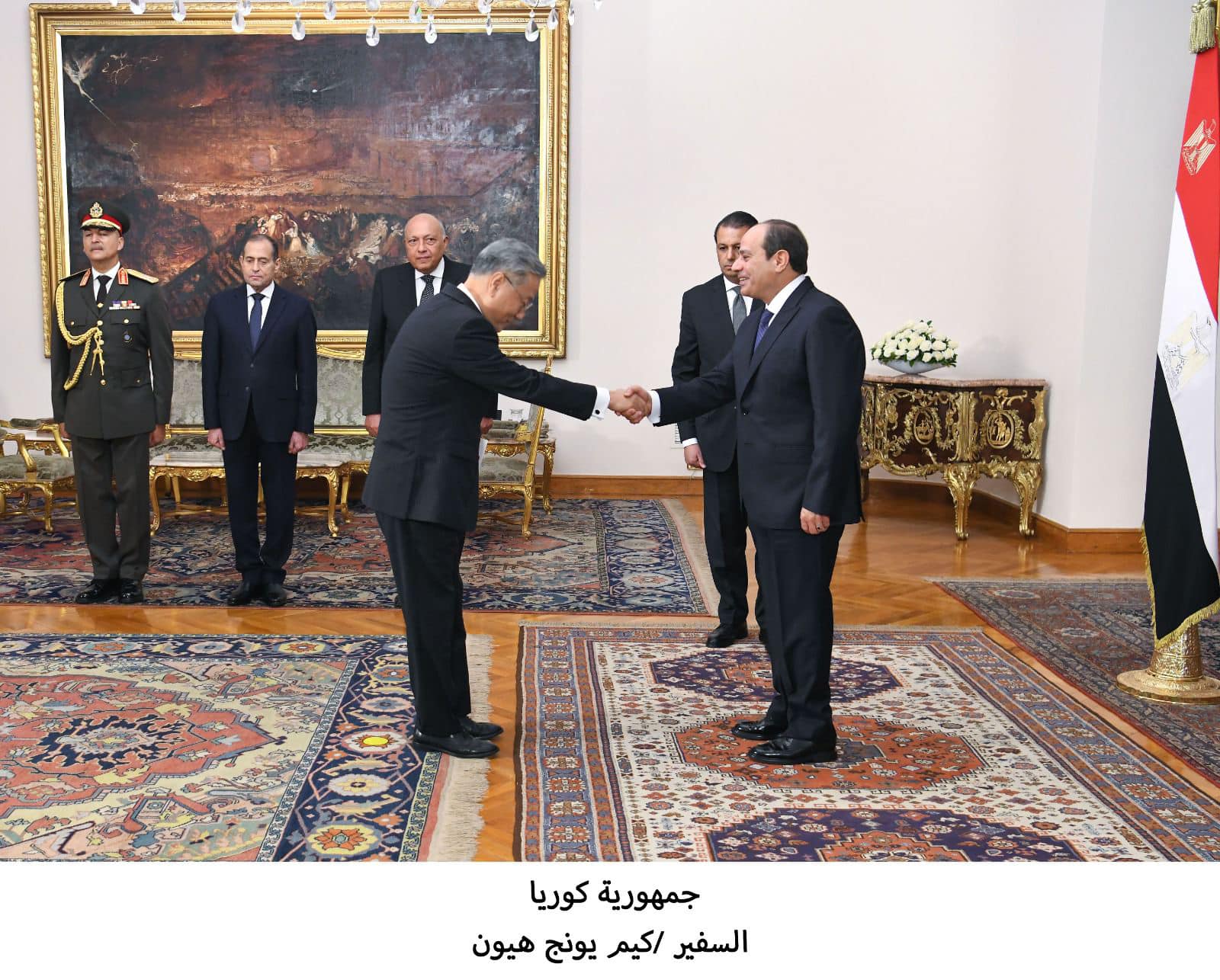 الرئيس السيسي يتسلم أوراق اعتماد 20 سفيرًا جديدًا