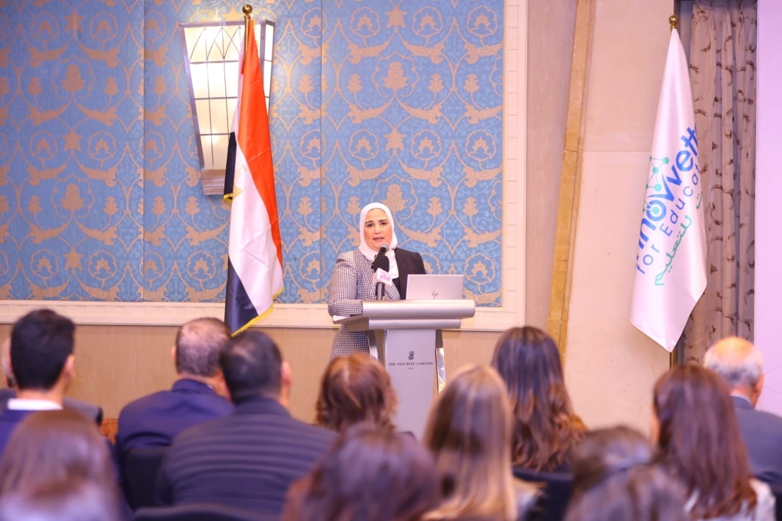القباج تشهد توقيع عقد شراكة بين اينوفت للتعليم وسيرا للتعليم مع مجموعة نهضة مصر