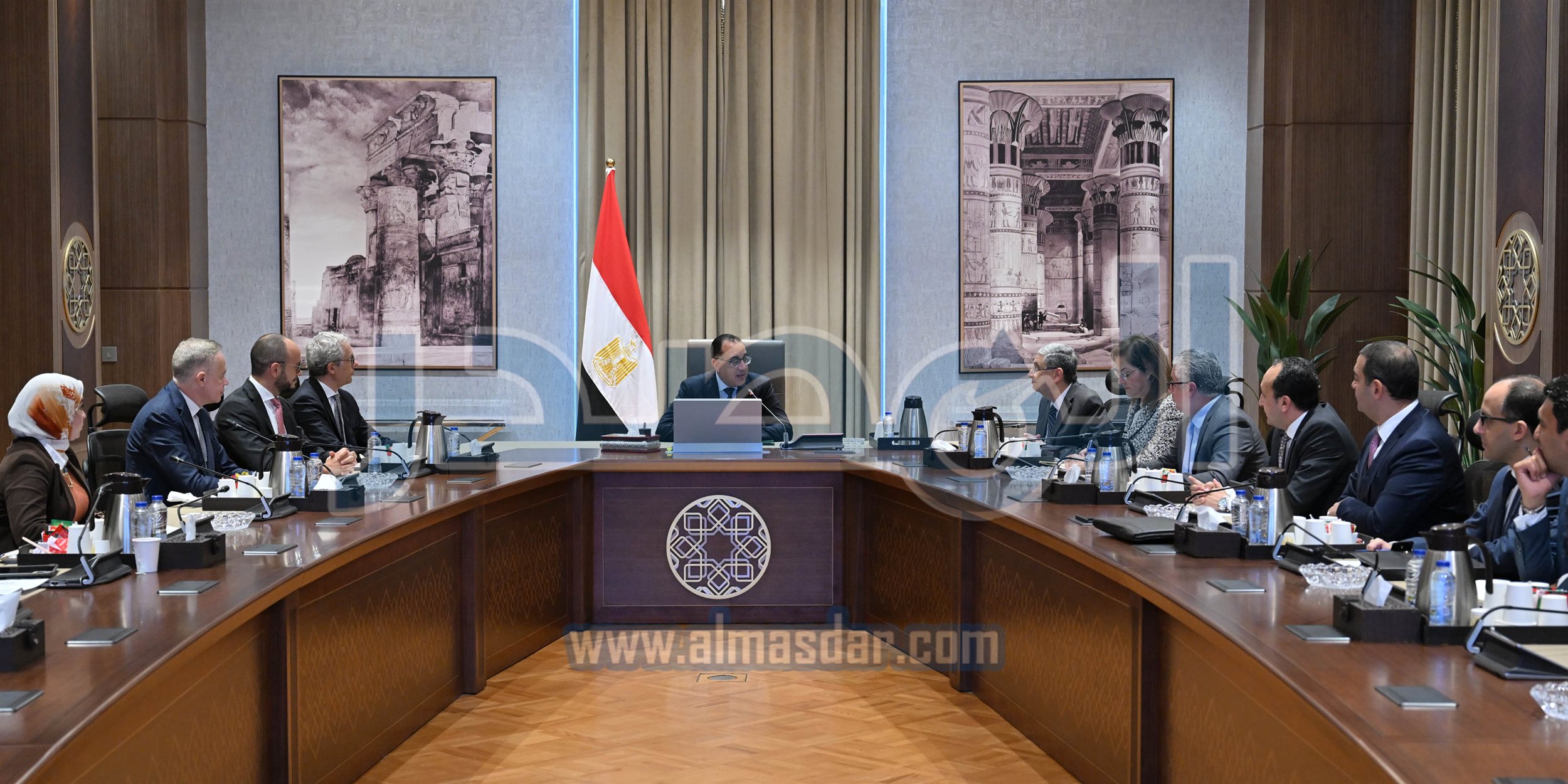 مدبولى يلتقى الرئيس التنفيذي لشركة