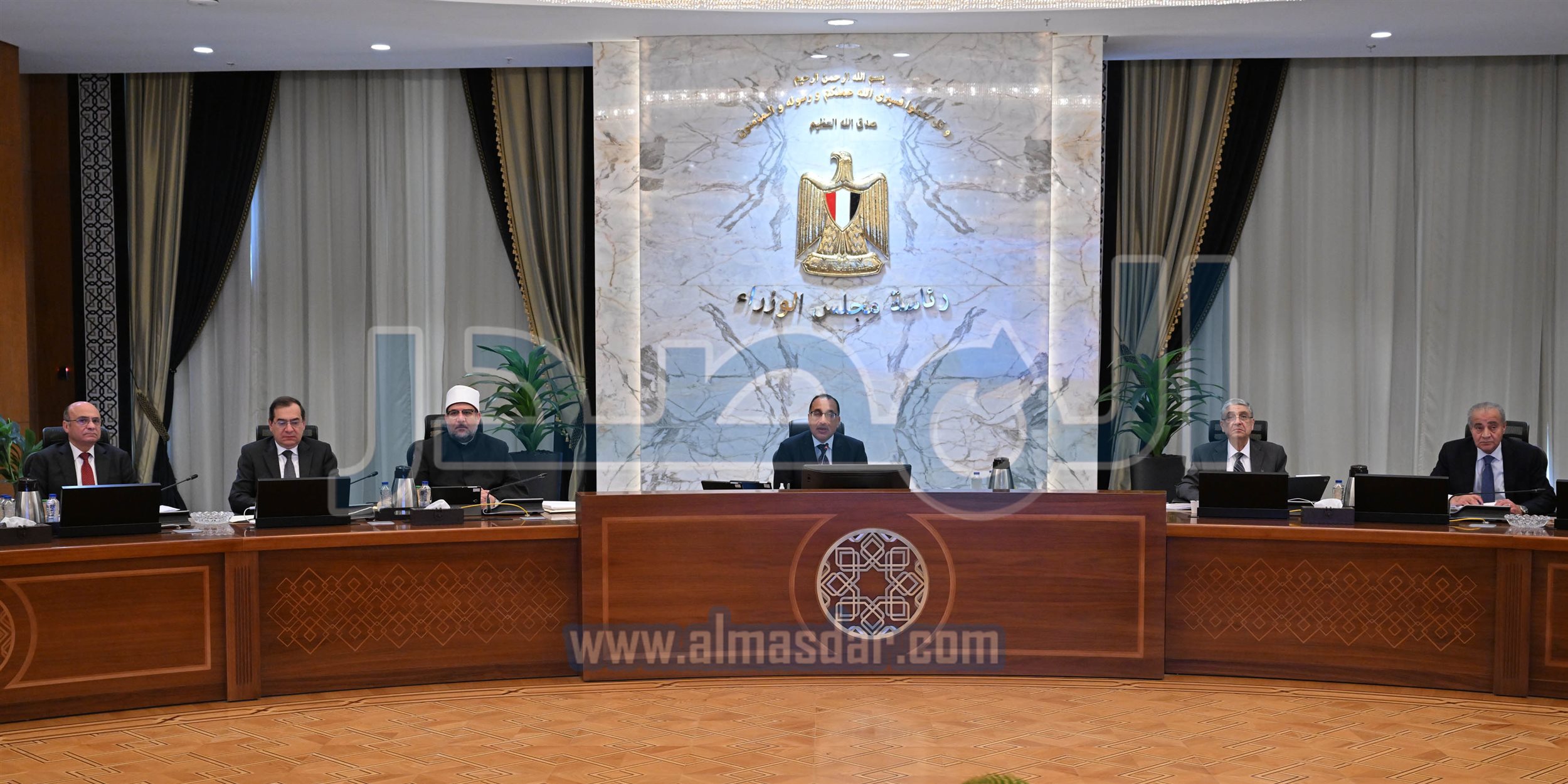 مجلس الوزراء يبدأ اجتماعه الأسبوعي في العاصمة الإدارية