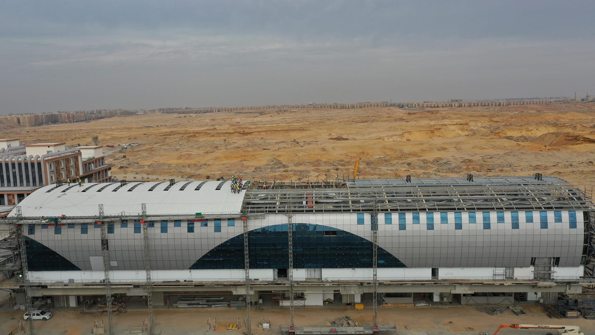 وزير النقل يتابع معدلات تنفيذ مشروع مونوريل شرق النيل�