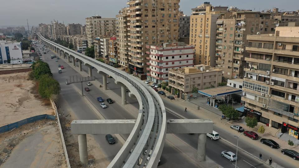 وزير النقل يتابع معدلات تنفيذ مشروع مونوريل شرق النيل�
