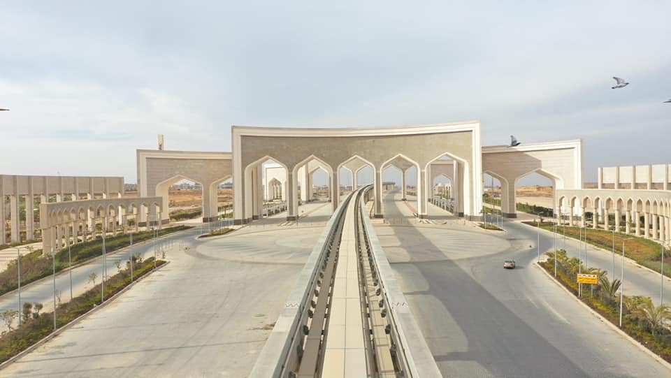 وزير النقل يتابع معدلات تنفيذ مشروع مونوريل شرق النيل�