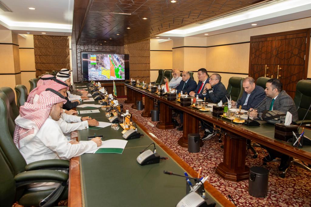 التضامن توقع�عقد المشاعر المقدسة لحجاج الجمعيات الاهلية