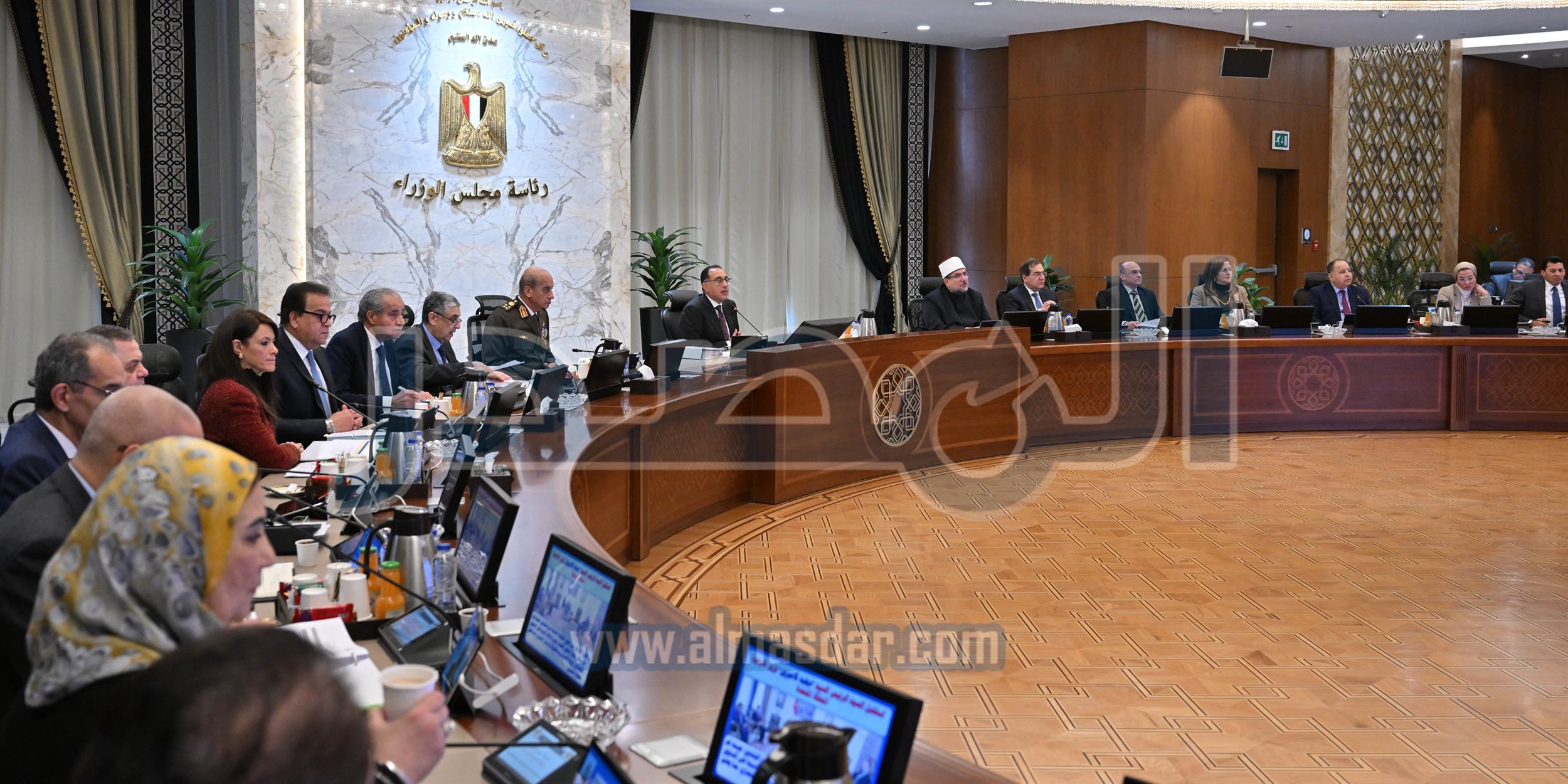 مجلس الوزراء يبدأ اجتماعه الأسبوعي بالعاصمة الإدارية