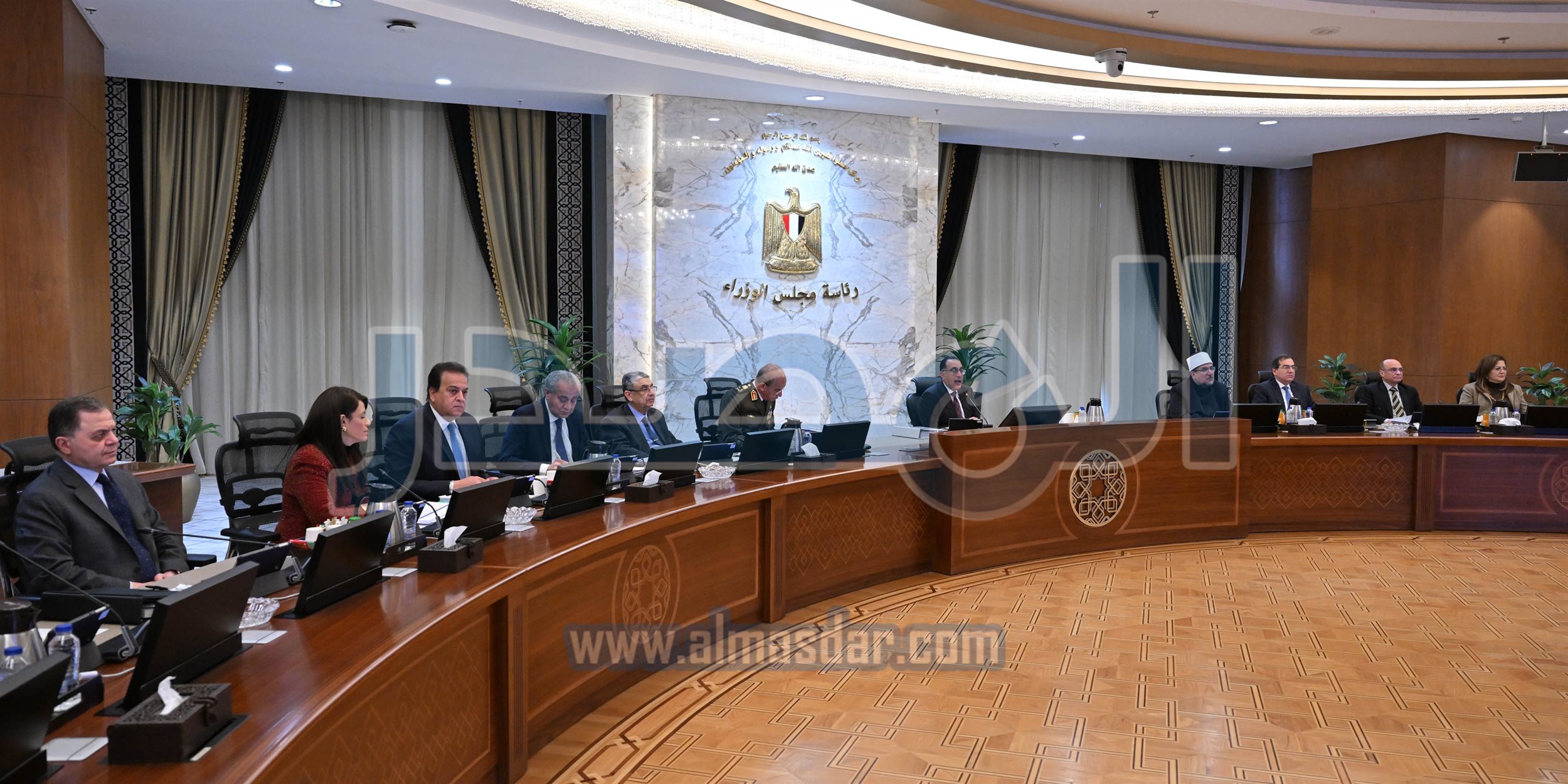 مجلس الوزراء يبدأ اجتماعه الأسبوعي بالعاصمة الإدارية