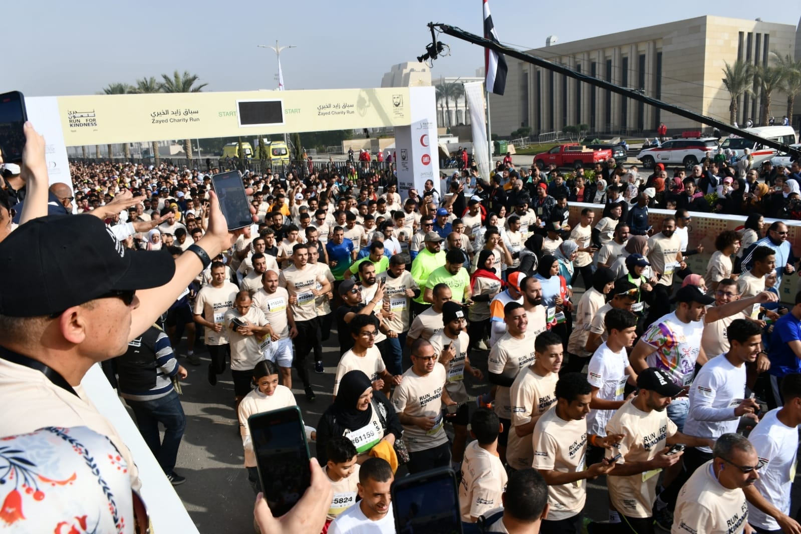 وزير الرياضة يطلق النسخة الثامنة من ماراثون زايد الخيري