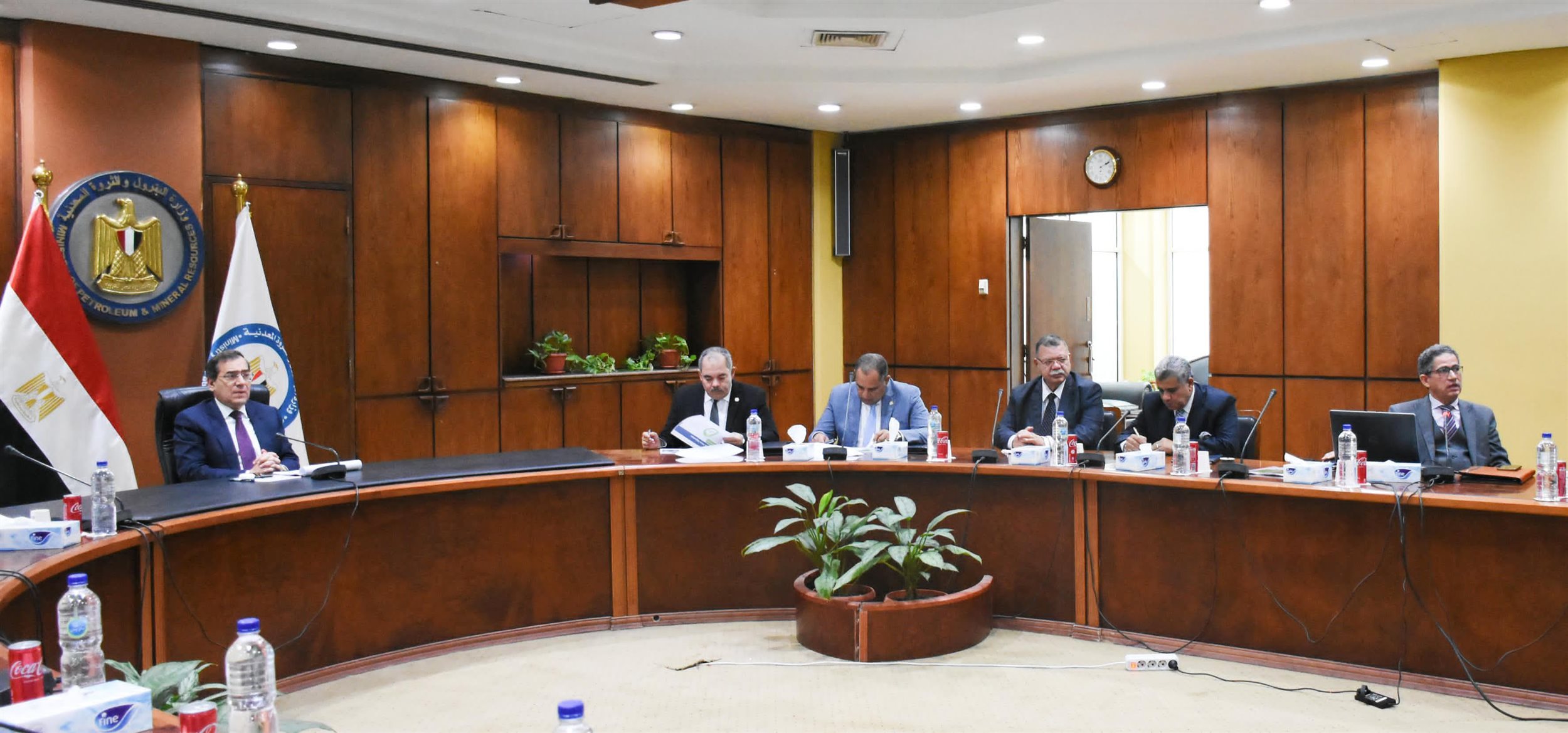 الاجتماع الدورى الثالث للجنة العليا لعمليات الإنتاج بالصحراء