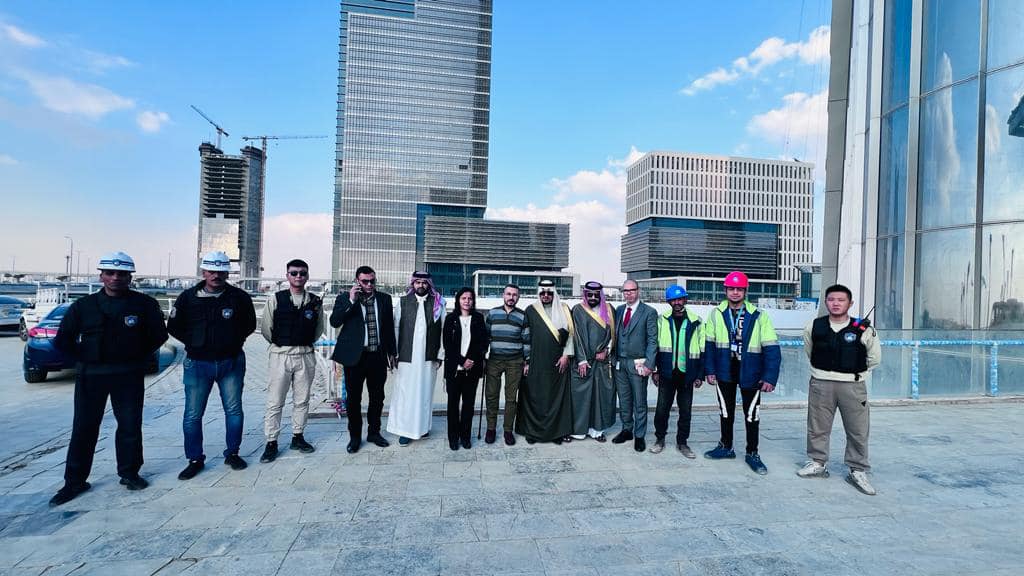 وزير الإسكان يلتقى الأمير خالد بن سعود بن تركى آل سعود