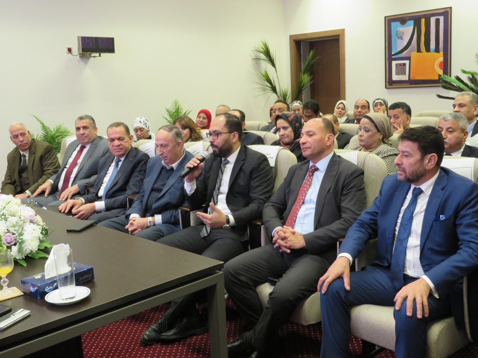 وزير المالية في اجتماع مع قيادات مصلحة الضرائب المصرية