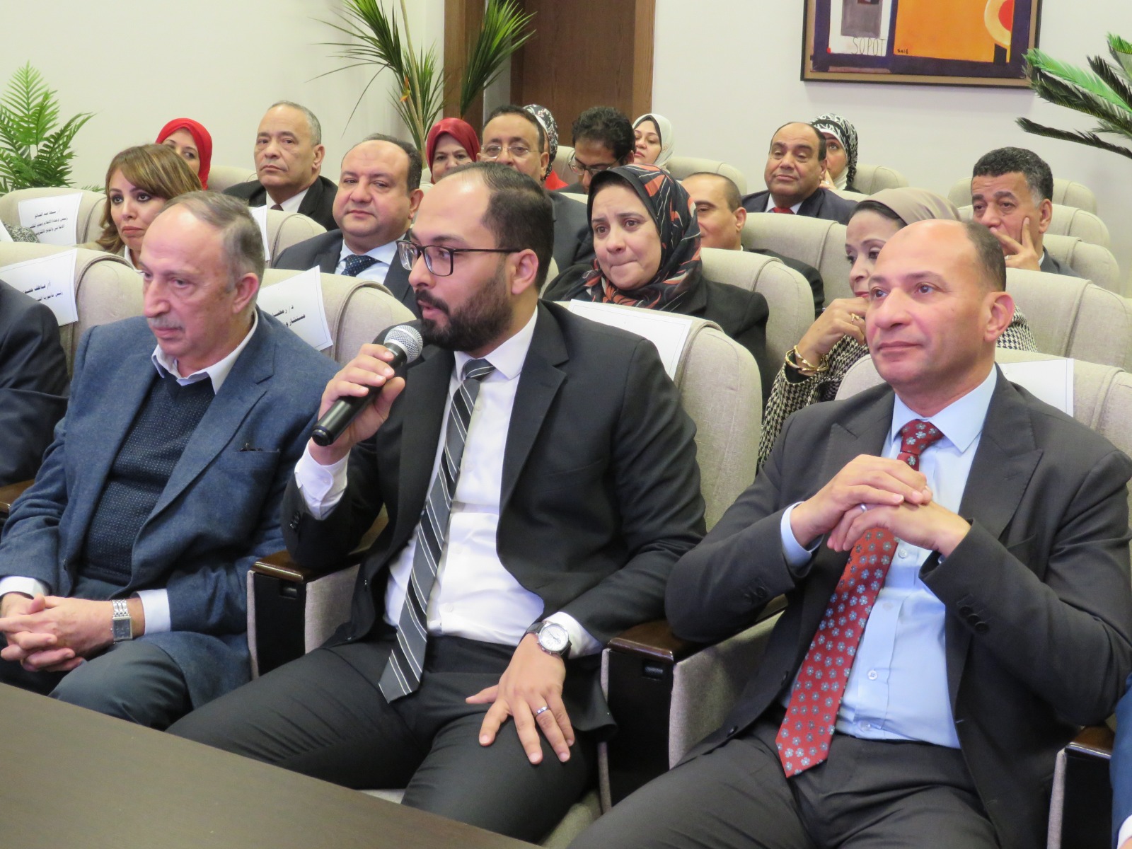 وزير المالية في اجتماع مع قيادات مصلحة الضرائب المصرية