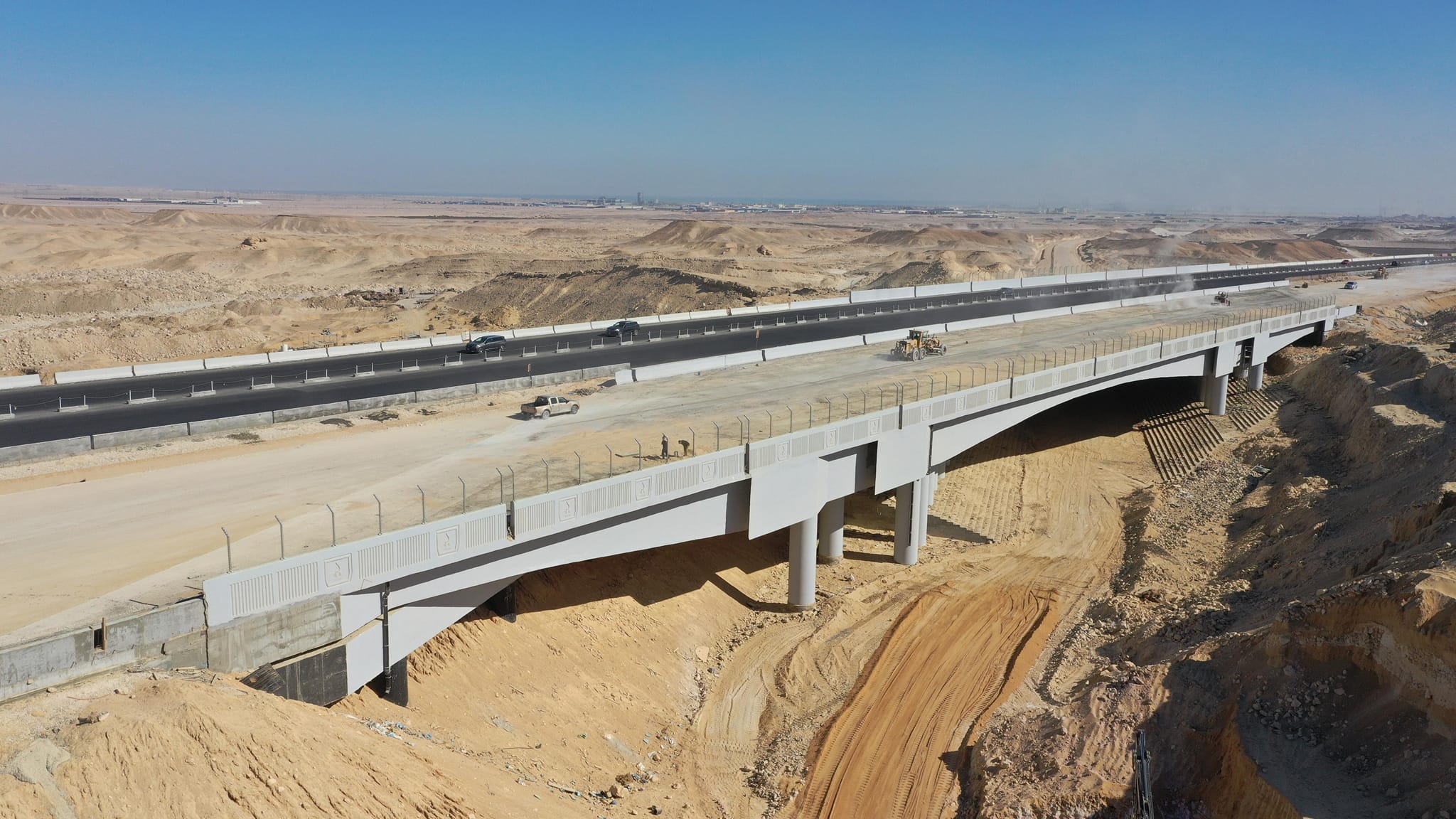 مشروع الخط الاول من شبكة القطار الكهربائي السريع