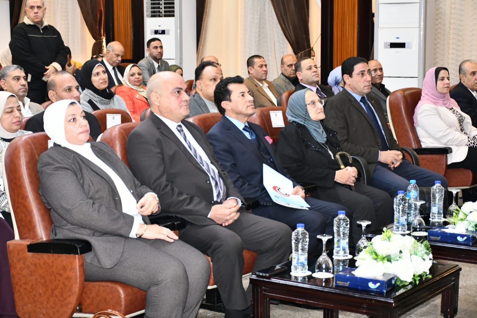 وزير الشباب والرياضة يكرم ذوي القدارات والهمم الناجحين