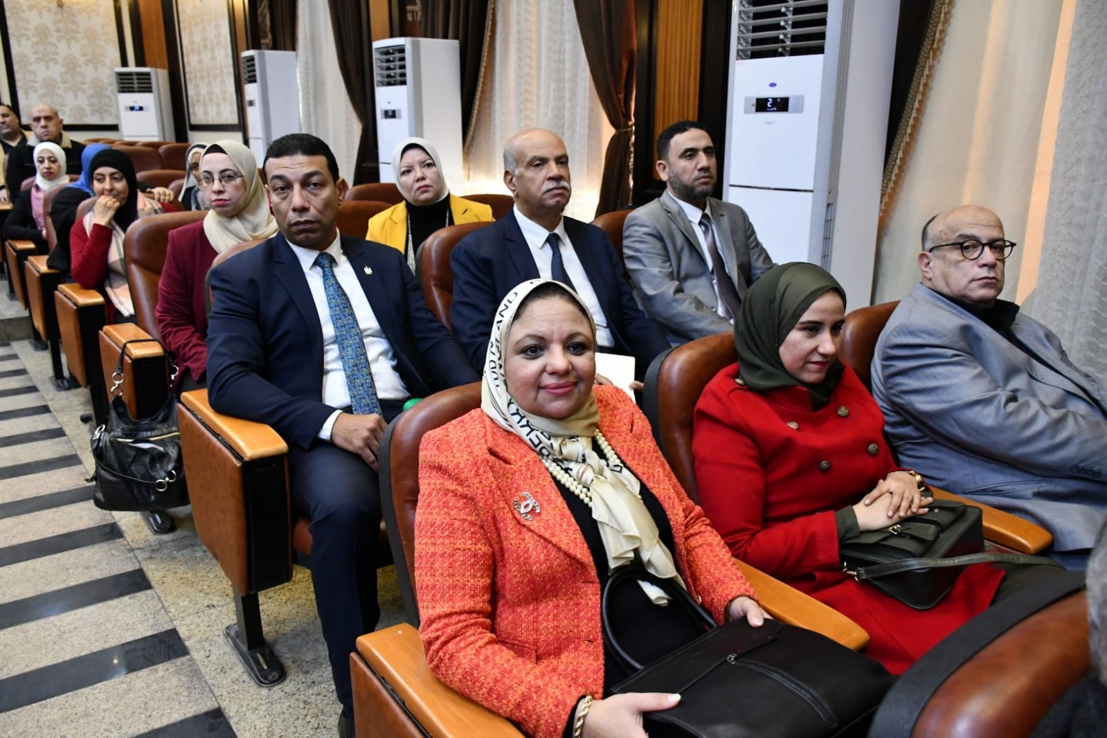 وزير الشباب والرياضة يكرم ذوي القدارات والهمم الناجحين