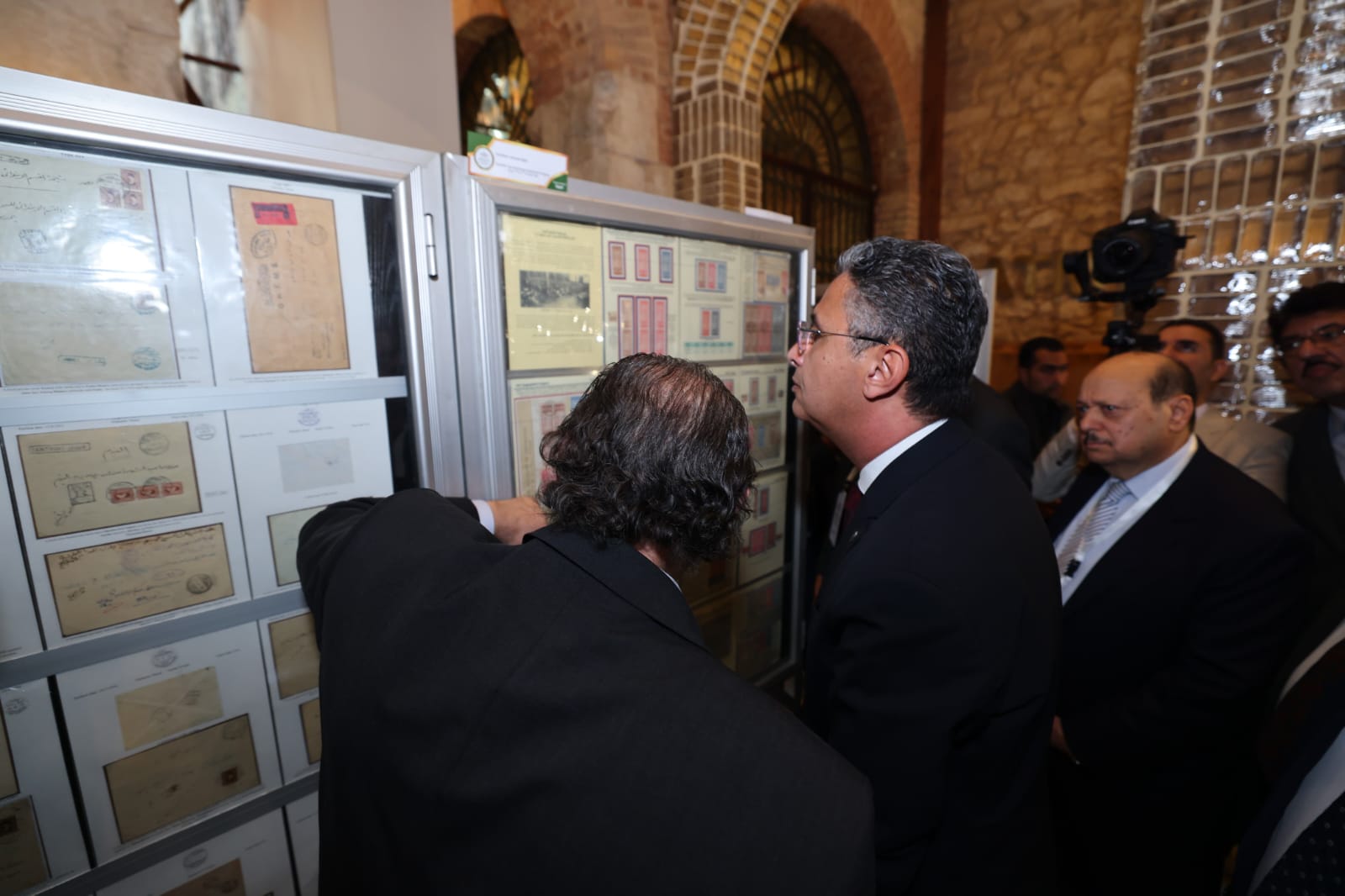 افتتاح المعرض العربي للطوابع
