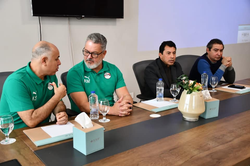 وزير الرياضة يلتقي لاعبي المنتخب الأوليمبي علي هامش الندوة التثقيفية السابعة لمكافحة المنشطات