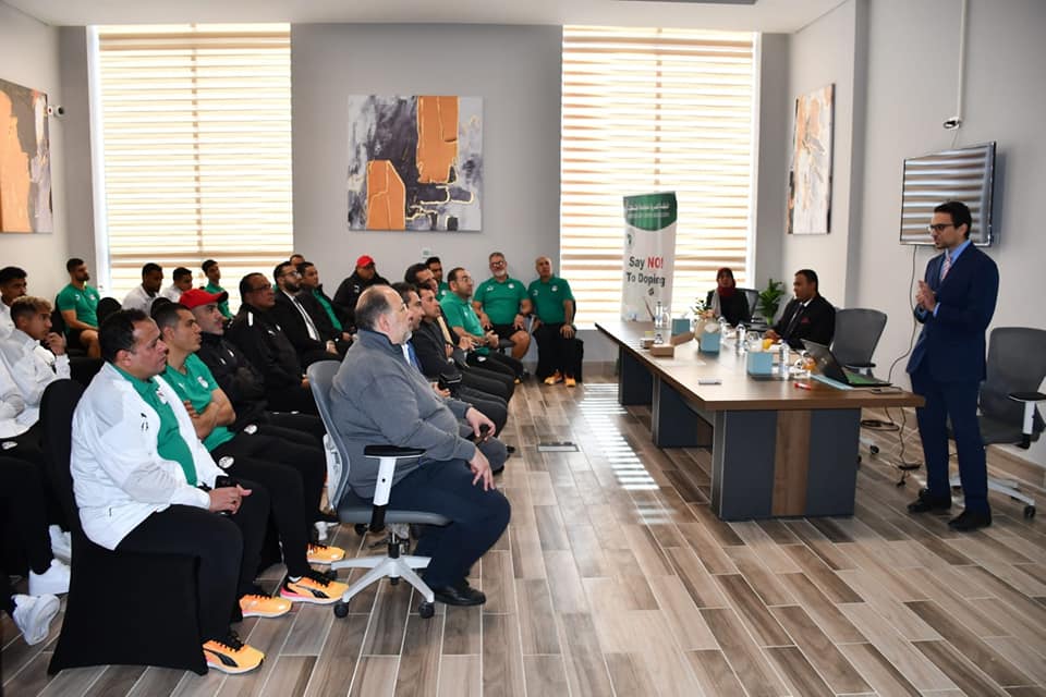 وزير الرياضة يلتقي لاعبي المنتخب الأوليمبي علي هامش الندوة التثقيفية السابعة لمكافحة المنشطات